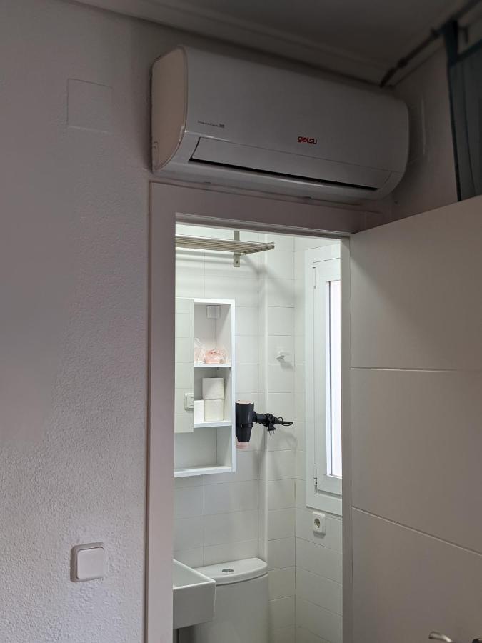 Estudio Con Piscina, Playa Y Wifi دينايا المظهر الخارجي الصورة