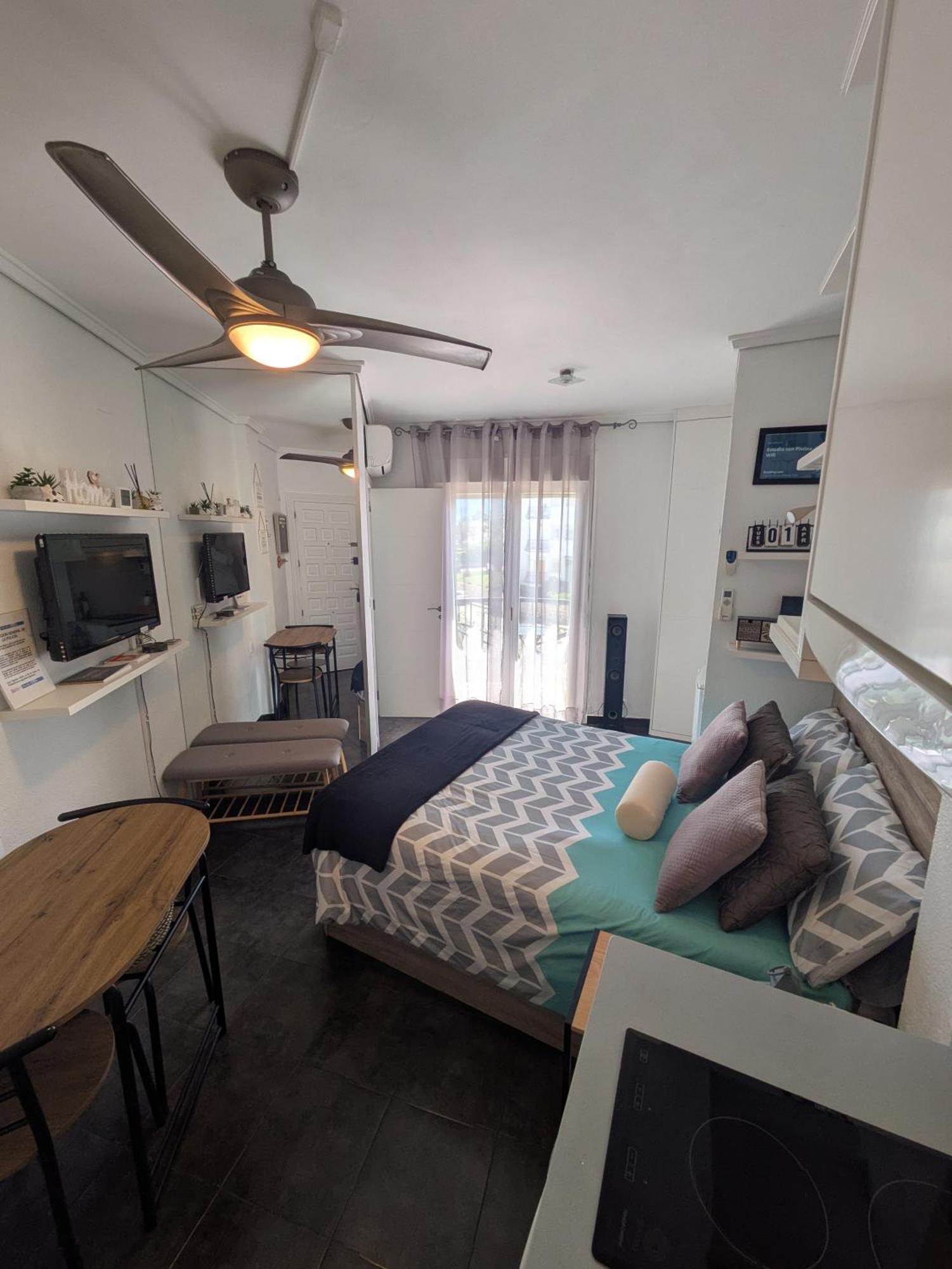 Estudio Con Piscina, Playa Y Wifi دينايا المظهر الخارجي الصورة